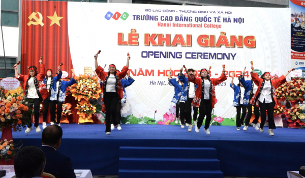 Trường Cao đẳng Quốc tế Hà Nội chào đón hơn 2300 tân sinh viên trong Lễ khai giảng năm học mới -0