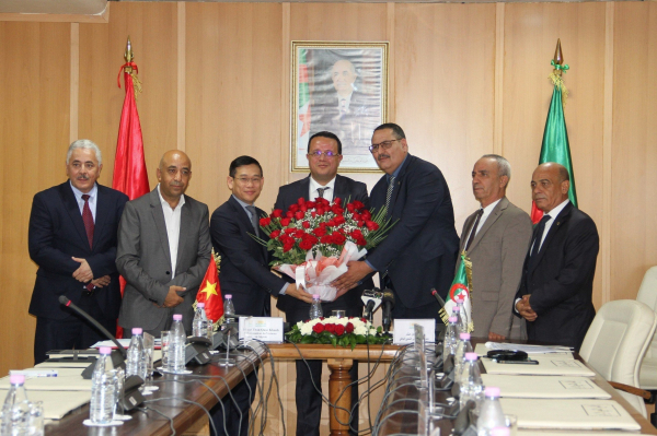 Quốc hội Algeria thành lập nhóm Nghị sỹ Hữu nghị Algeria-Việt Nam -0