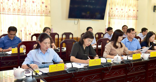 Các ban HĐND tỉnh Tuyên Quang họp thẩm tra dự thảo nghị quyết -0