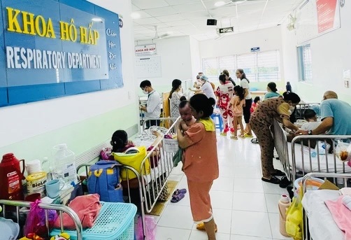 TP. Hồ Chí Minh: Công bố nguyên nhân tăng bệnh viêm hô hấp ở trẻ em -0