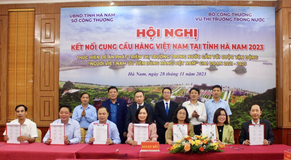 Hơn 70 doanh nghiệp, HTX, hộ sản xuất tham gia hội nghị kết nối cung cầu hàng Việt Nam tại tỉnh Hà Nam năm 2023 -0