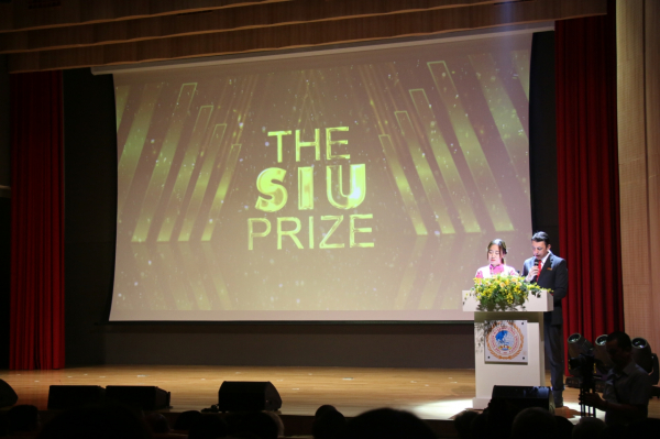 Đại học Quốc tế Sài Gòn (SIU) trao thưởng 2 tỷ đồng cho luận án tiến sĩ xuất sắc -0