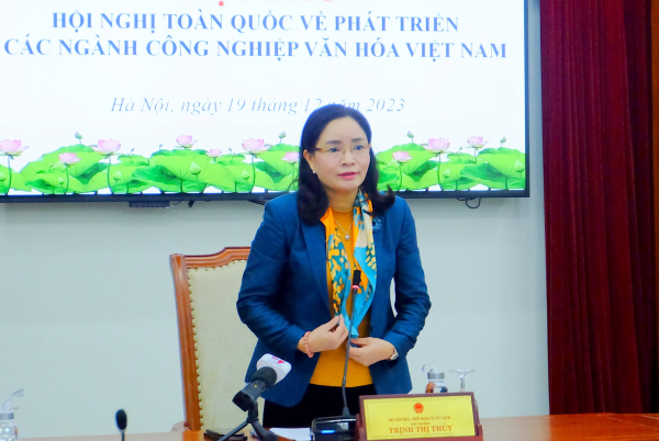Thủ tướng Chính phủ chủ trì Hội nghị toàn quốc về phát triển các ngành công nghiệp văn hóa Việt Nam -1