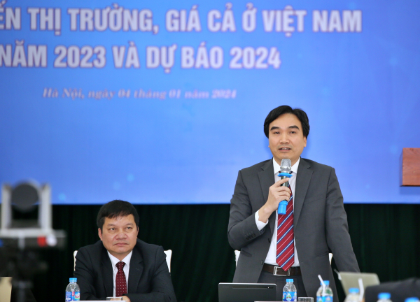 Kinh tế Việt Nam năm 2024 có nhiều dấu tích cực -0