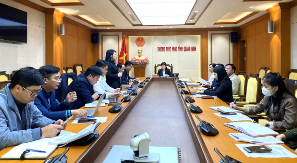 Đoàn ĐBQH tỉnh Quảng Ninh lấy ý kiến tham gia vào dự thảo Luật Đất đai (sửa đổi) -0