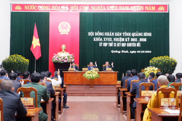 Quảng Bình: HĐND tỉnh thông qua nhiều nghị quyết quan trọng và bầu Phó Chủ tịch UBND tỉnh -0
