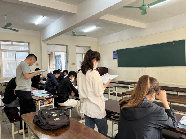Quảng Bình: Sinh viên sư phạm hoang mang vì một danh sách 