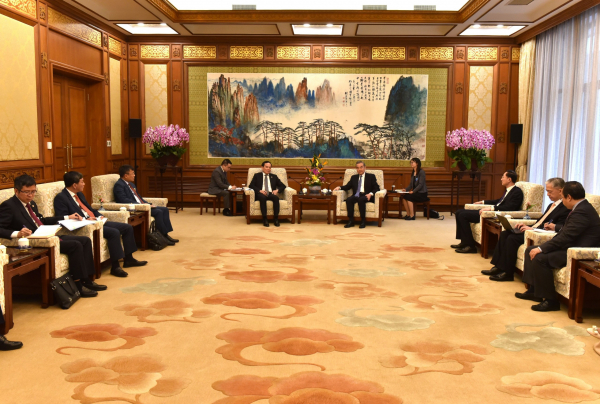 Phó Thủ tướng Chính phủ Trần Lưu Quang hội kiến Ủy viên Bộ Chính trị, Chủ nhiệm Văn phòng Công tác đối ngoại Trung ương, Bộ trưởng Bộ Ngoại giao Trung Quốc Vương Nghị -0