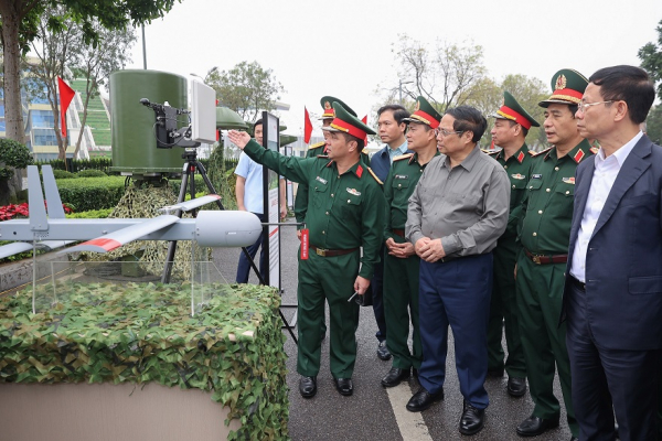 Thủ tướng Phạm Minh Chính làm việc với Viettel về công nghiệp quốc phòng công nghệ cao -0
