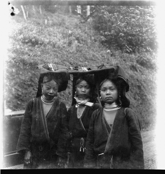 Việt Nam giai đoạn 1930 - 1940 qua ống kính nhiếp ảnh gia Ukraine -0