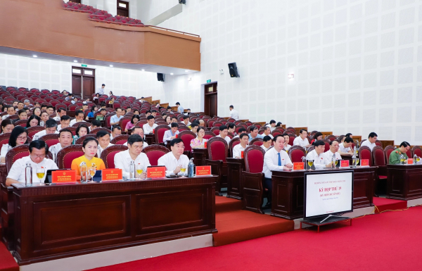 Nghệ An: HĐND tỉnh thông qua 19 nghị quyết quan trọng tại kỳ họp chuyên đề -0