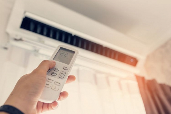 Sử dụng máy lạnh trong mùa hè không đúng cách ảnh hưởng như thế nào đến sức khoẻ?  -0