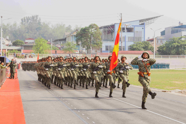 Hợp luyện diễu binh chào mừng Lễ Kỷ niệm 70 năm Chiến thắng Điện Biên Phủ -7