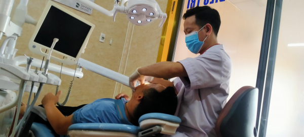 Cần chẩn chỉnh tình trạng phòng khám nha khoa không phép tại Hà Tĩnh