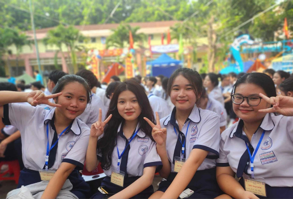 TP. Hồ Chí Minh: Nhiều trường vùng ven có tỷ lệ chọi lớp 10 khá cao  -0