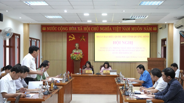 Đoàn ĐBQH tỉnh Quảng Bình thảo luận nội dung trọng tâm trước Kỳ họp thứ Bảy  -0