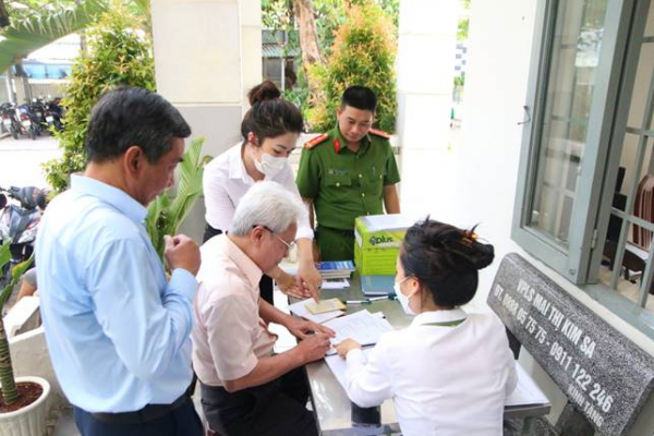 BHXH tỉnh Đồng Nai: Tạo điều kiện để người dân tiếp cận các dịch vụ an sinh xã hội thuận lợi   -0