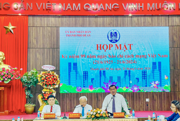 Nhiều địa phương của Bình Dương long trọng tổ chức họp mặt kỷ niệm 99 năm Ngày Báo chí Cách mạng Việt Nam