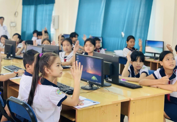 TP. Hồ Chí Minh: Sẵn sàng triển khai học bạ số cho học sinh  -0