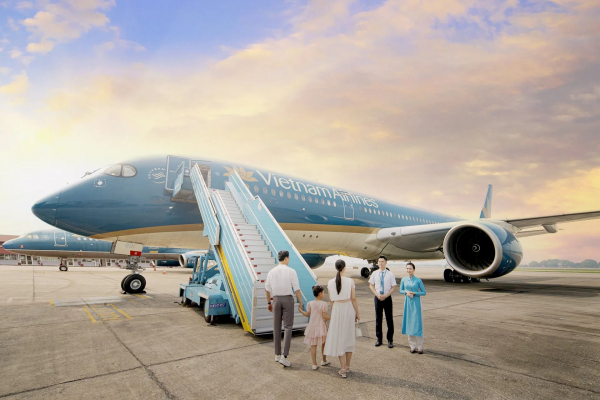 Vietnam Airlines bắt tay cùng Vinpearl tung combo du lịch hấp dẫn -0