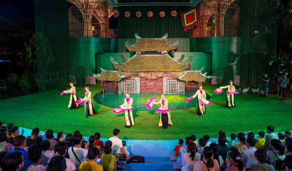Thêm nhiều show diễn nghệ thuật đẳng cấp thế giới được trình diễn tại Đà Nẵng -0