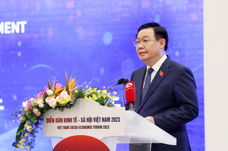 NA Chairman attended and delivered the opening speech of the Vietnam Socio-Economic Forum 2023