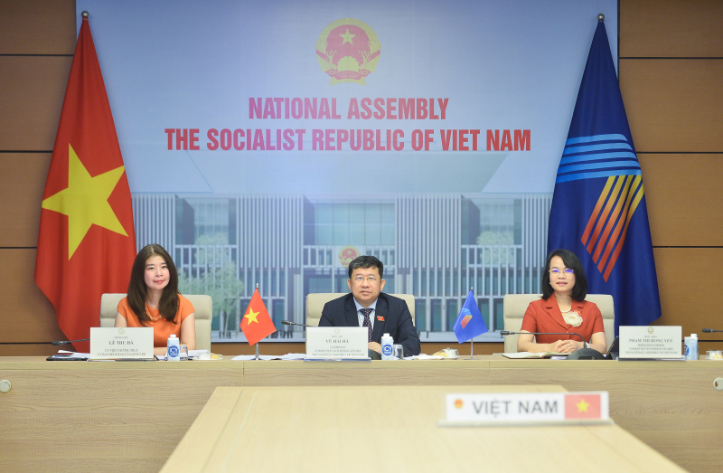 Đoàn ĐBQH Việt Nam do Chủ nhiệm Ủy ban Đối ngoại Vũ Hải Hà làm Trưởng đoàn, tham dự hội nghị AIPA Caucus lần thứ 13 