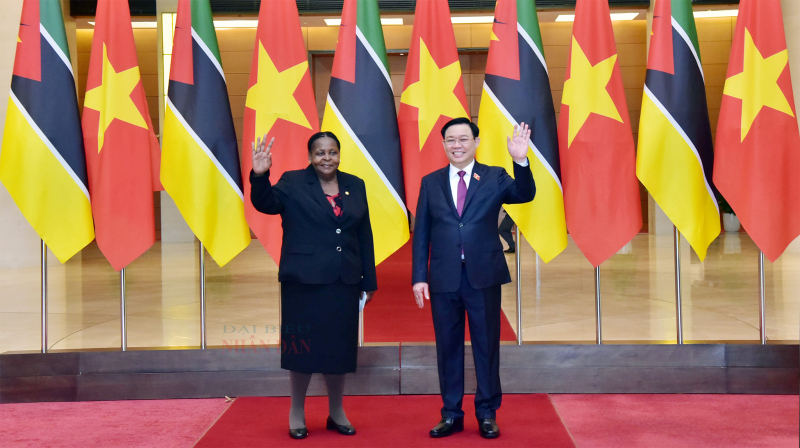 Chủ tịch Quốc hội Vương Đình Huệ: Đưa hợp tác nghị viện trở thành trụ cột quan trọng trong quan hệ Việt Nam – Mozambique