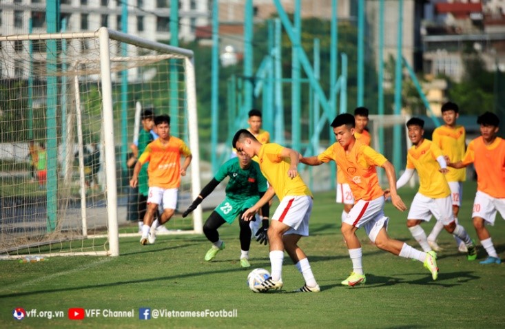 Xem trận bóng đá Việt Nam gặp Philippines chiều nay ở đâu? -1