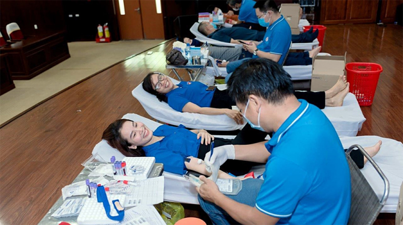 Tổ chức thành công chương trình Hiến máu Nhân đạo -0
