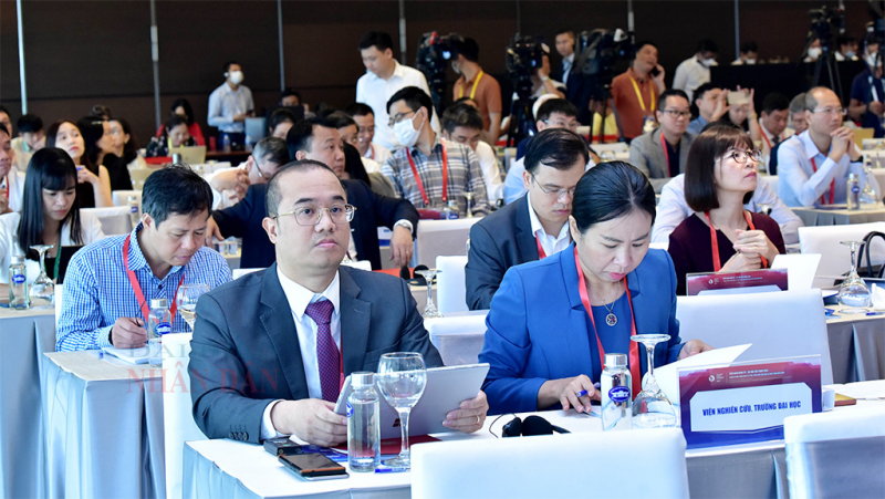 Một số hình ảnh Hội thảo chuyên đề 2 Diễn đàn Kinh tế - Xã hội Việt Nam 2022