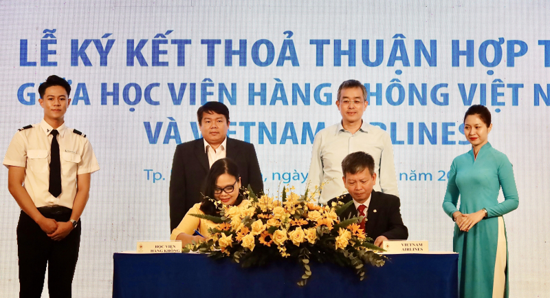 Vietnam Airlines và Học viện Hàng không Việt Nam ký kết thỏa thuận hợp tác giai đoạn 2022 – 2023 -0