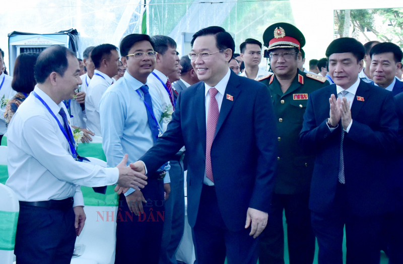 Chủ tịch Quốc hội Vương Đình Huệ mong thị xã Chơn Thành “có khát vọng lớn, tầm nhìn xa” -0