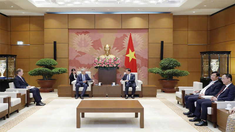 Phó Trưởng Ban Công tác đại biểu Nguyễn Tuấn Anh tiếp Đại sứ Belarus tại Việt Nam -0