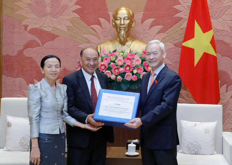 Chủ nhiệm Ủy ban Tài chính - Ngân sách Nguyễn Phú Cường tiếp Chủ nhiệm Ủy ban Kế hoạch, Tài chính và Kiểm toán của Quốc hội Lào -0