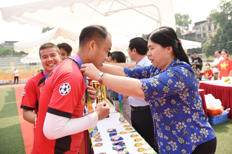 Lễ Bế mạc và trao giải Giải bóng đá các cơ quan Trung ương mở rộng tranh Cúp Báo Đại biểu Nhân dân lần thứ 23 -7