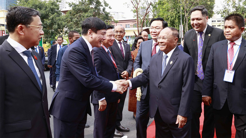 Một số hình ảnh Lễ đón Chủ tịch Quốc hội Vương Đình Huệ thăm chính thức Vương quốc Campuchia -2