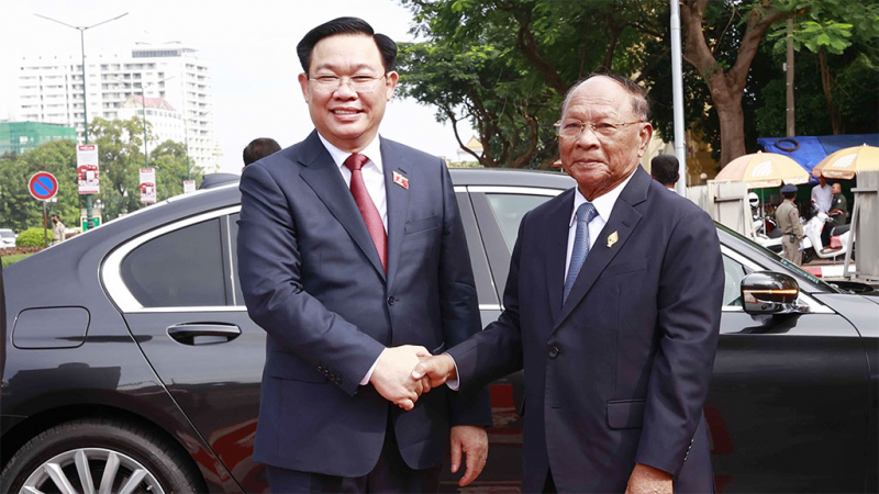 Một số hình ảnh Lễ đón Chủ tịch Quốc hội Vương Đình Huệ thăm chính thức Vương quốc Campuchia -0
