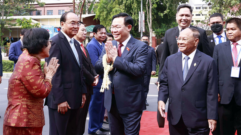 Một số hình ảnh Lễ đón Chủ tịch Quốc hội Vương Đình Huệ thăm chính thức Vương quốc Campuchia -5