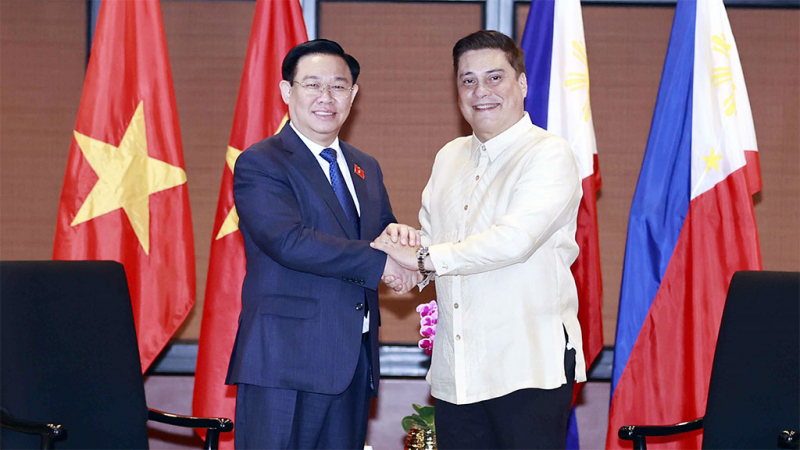 Chủ tịch Quốc hội Vương Đình Huệ thăm chính thức Cộng hòa Philippines