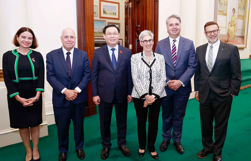 Chủ tịch Quốc hội Vương Đình Huệ: Hợp tác địa phương, giao lưu nhân dân là trụ cột quan trọng trong quan hệ Việt Nam - Australia -0
