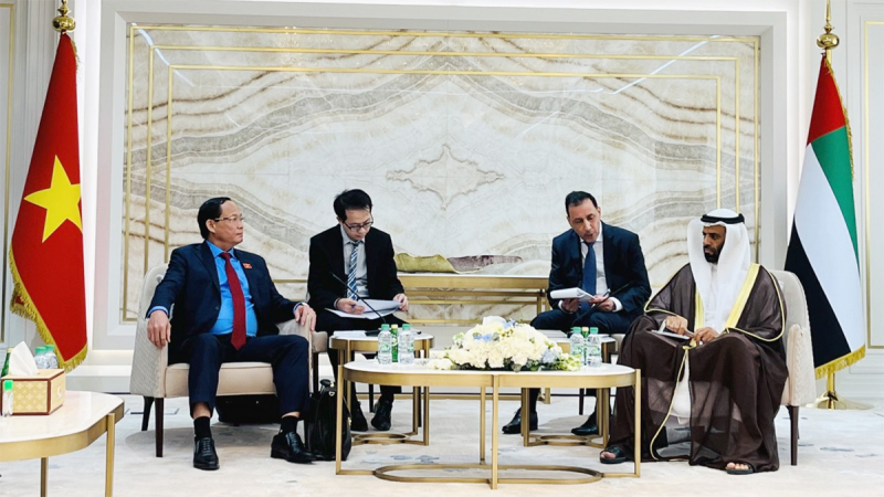 Phó Chủ tịch Quốc hội, Thượng tướng Trần Quang Phương thăm và làm việc tại các Tiểu vương quốc Ả-rập Thống nhất -4