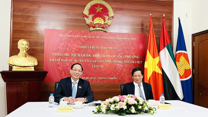 Phó Chủ tịch Quốc hội, Thượng tướng Trần Quang Phương thăm và làm việc tại các Tiểu vương quốc Ả-rập Thống nhất -2
