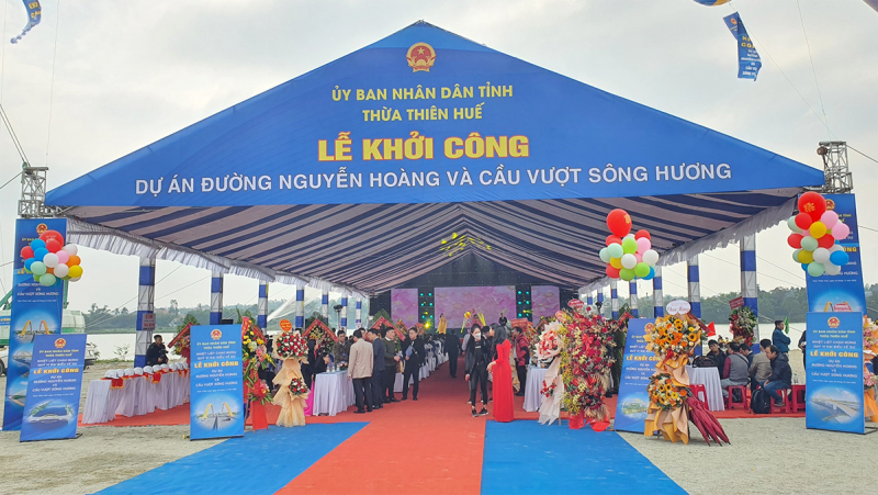 Phó Chủ tịch Thường trực Quốc hội Trần Thanh Mẫn dự lễ khởi công dự án giao thông trọng điểm tại TP. Huế -1