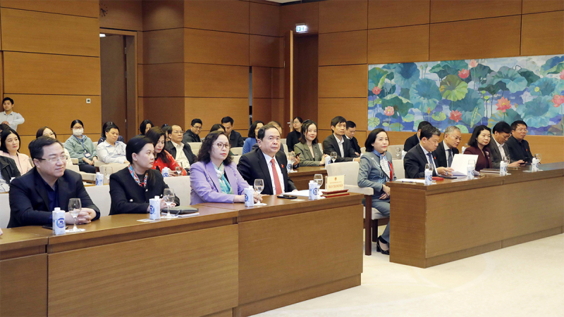 Phó Chủ tịch Thường trực Quốc hội Trần Thanh Mẫn dự lễ công bố và trao Nghị quyết về công tác cán bộ -1