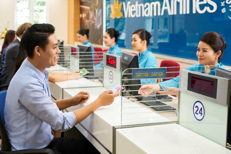 Vietnam Airlines triển khai chương trình LotuStudents, ưu đãi hấp dẫn cho học sinh, sinh viên -0