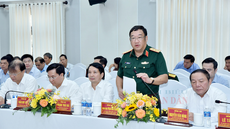 Chủ tịch Quốc hội Vương Đình Huệ làm việc với lãnh đạo chủ chốt tỉnh Bình Thuận -0