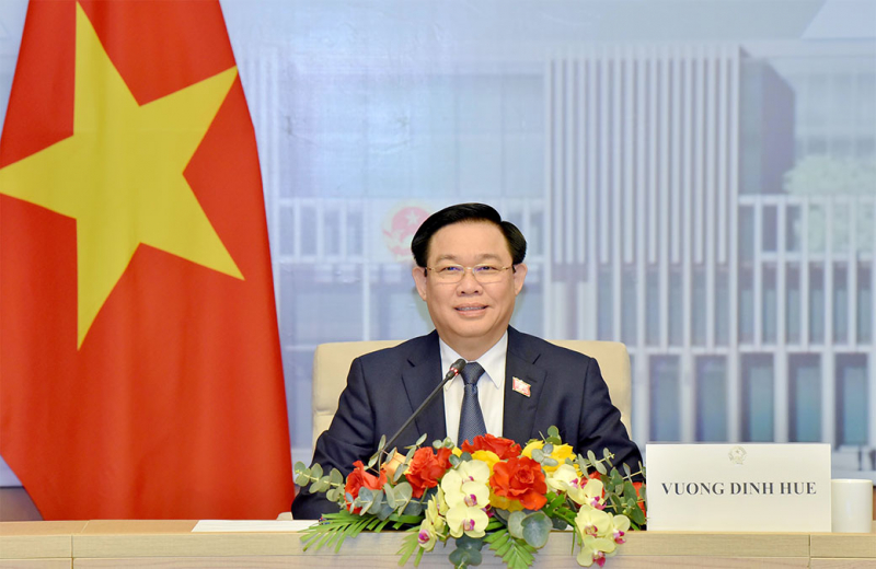 Chủ tịch Quốc hội Vương Đình Huệ hội đàm trực tuyến với Ủy viên trưởng Nhân đại toàn quốc Trung Quốc Triệu Lạc Tế -0