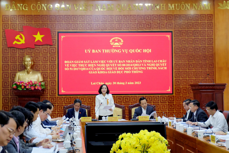 Đoàn giám sát của Ủy ban Thường vụ Quốc hội làm việc với UBND tỉnh Lai Châu -5