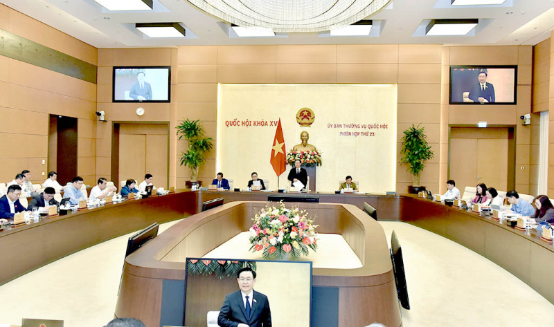 Một số hình ảnh Khai mạc Phiên họp thứ 23 của Ủy ban Thường vụ Quốc hội -3